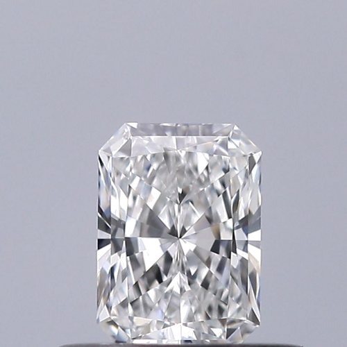 0.34 carat E-VVS1 Natūralus Radiant Deimantas (1)