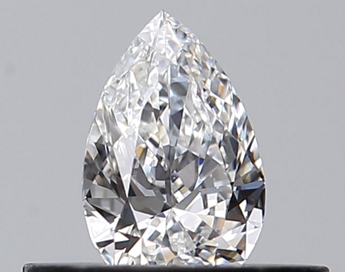 0.27 carat E-VS1 Natūralus Pear Deimantas (1)