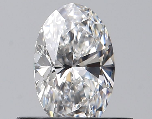 0.51 carat E-VVS1 Natūralus Oval Deimantas (1)
