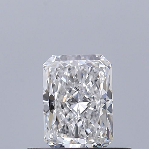 0.4 carat E-VVS2 Natūralus Radiant Deimantas (1)