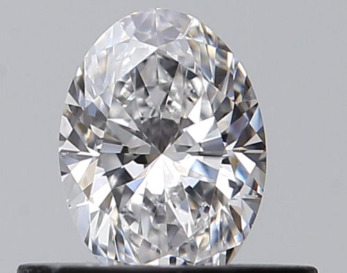 0.4 carat D-VVS1 Natūralus Oval Deimantas (1)