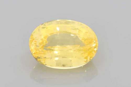 7.01 carat YELLOW Oval Safyras (1)