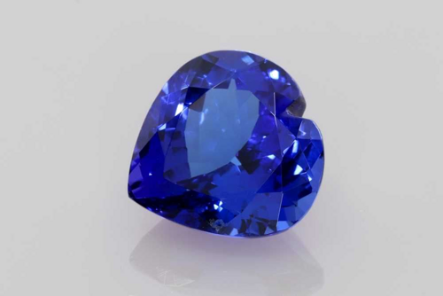 5.54 carat BLUE Heart Tanzanite (1)