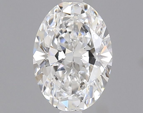 0.53 carat E-VVS2 Natūralus Oval Deimantas (1)