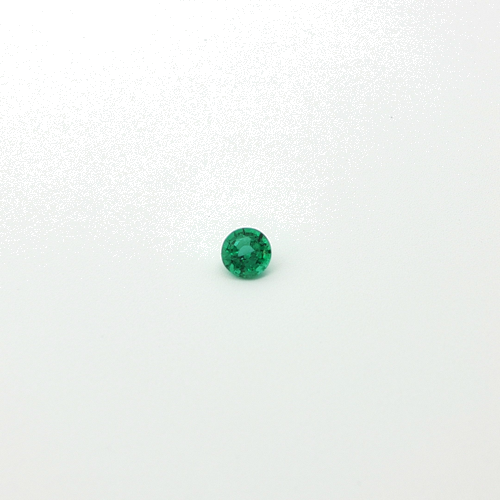 0.22 carat GREEN Round Smaragdas (1)