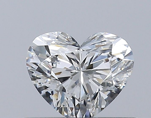 0.38 carat G-VVS1 Natūralus Heart Deimantas (1)