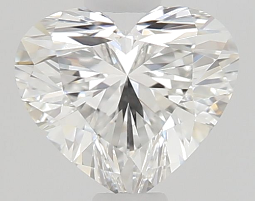 0.53 carat E-VVS2 Natūralus Heart Deimantas (1)