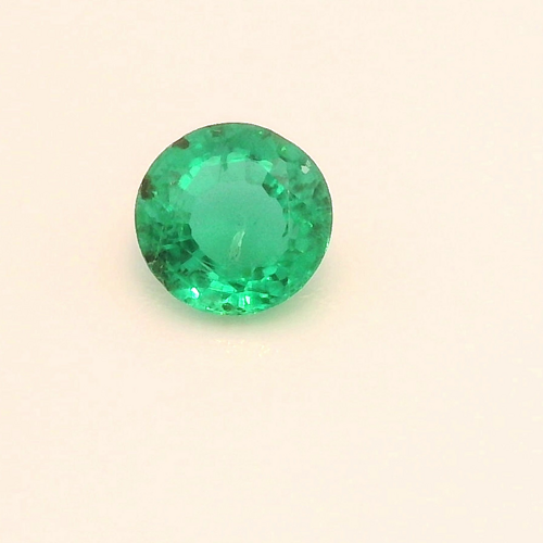 0.25 carat GREEN Round Smaragdas (1)