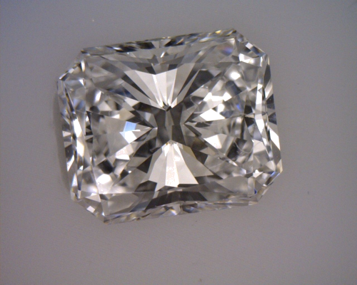 2.01 carat E-VS1 Natūralus Radiant Deimantas (1)
