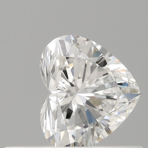 0.35 carat E-VVS1 Natūralus Heart Deimantas (1)