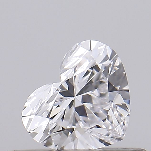 0.3 carat E-VS2 Natūralus Heart Deimantas (1)