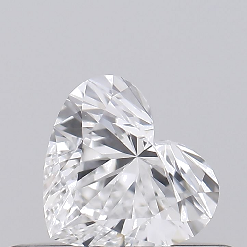 0.27 carat E-VVS2 Natūralus Heart Deimantas (1)