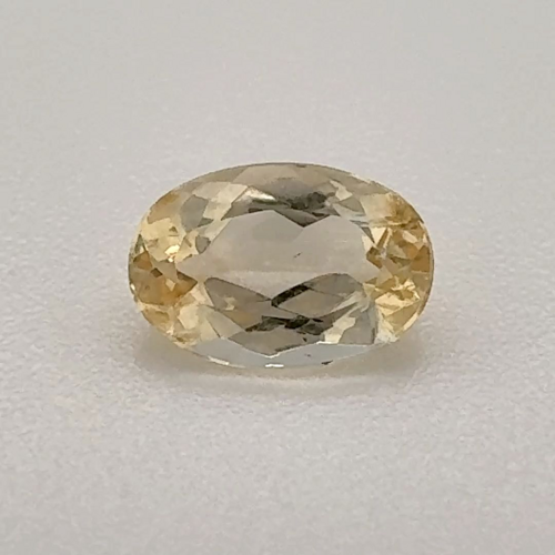 0.65 carat YELLOW Oval Topaz (1)
