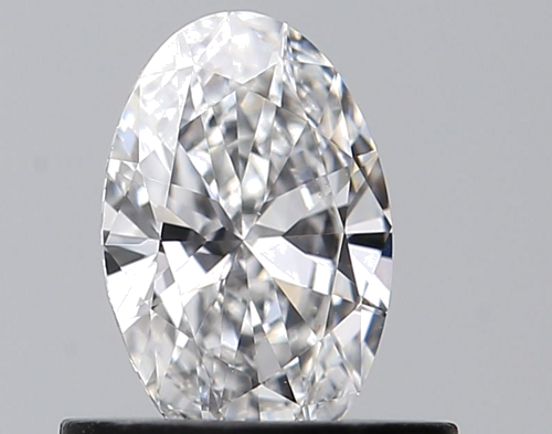 0.5 carat E-VVS1 Natūralus Oval Deimantas (1)