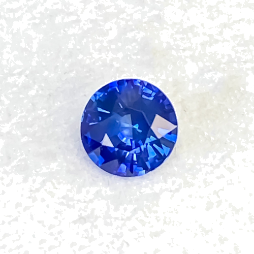0.52 carat BLUE Round Safyras (1)