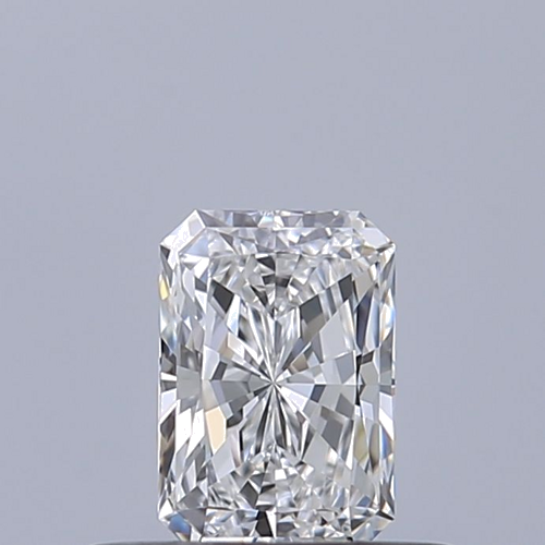 0.32 carat D-VVS1 Natūralus Radiant Deimantas (1)