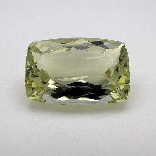 4.52 carat YELLOW Cushion Beryl (1)