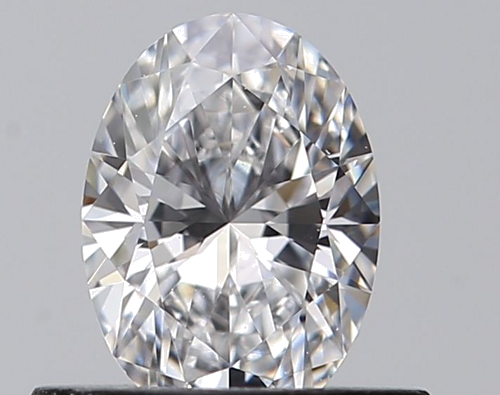 0.5 carat D-VVS1 Natūralus Oval Deimantas (1)