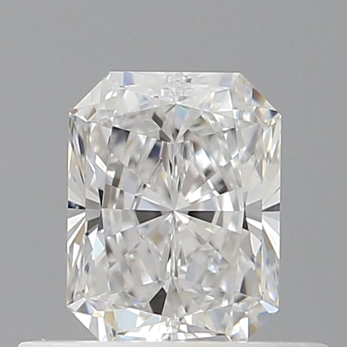 0.5 carat D-VVS1 Natūralus Radiant Deimantas (1)