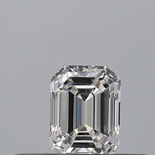 0.23 carat E-VVS2 Natūralus Emerald Deimantas (1)
