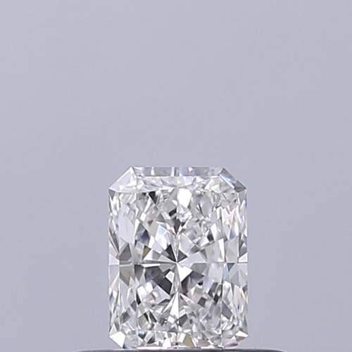0.3 carat E-VVS1 Natūralus Radiant Deimantas (1)