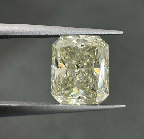 3.17 carat Fancy Gray Greenish Yellow-SI1 Natūralus Radiant Deimantas (1)