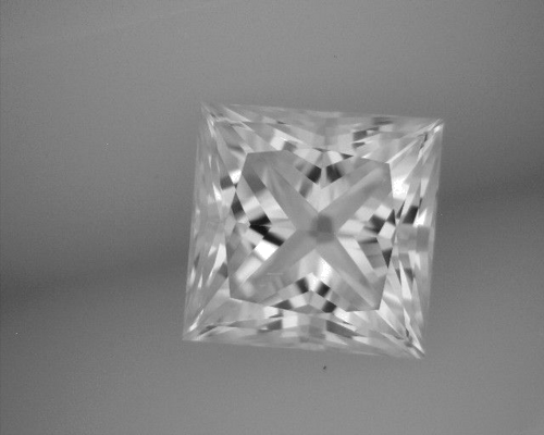 0.61 carat K-SI1 Natūralus Princess Deimantas (1)