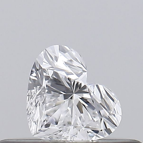 0.22 carat D-VVS2 Natūralus Heart Deimantas (1)