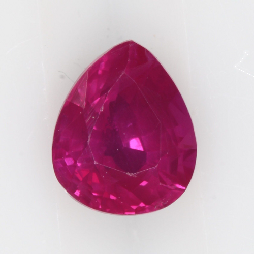 0.55 carat RED Pear Rubinas (1)