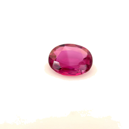 0.64 carat RED Oval Rubinas (1)