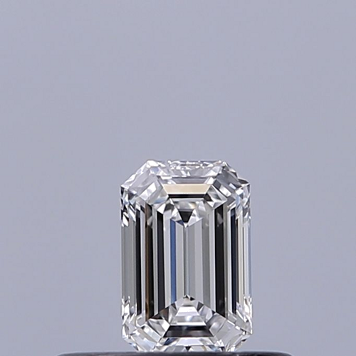 0.23 carat E-VVS1 Natūralus Emerald Deimantas (1)