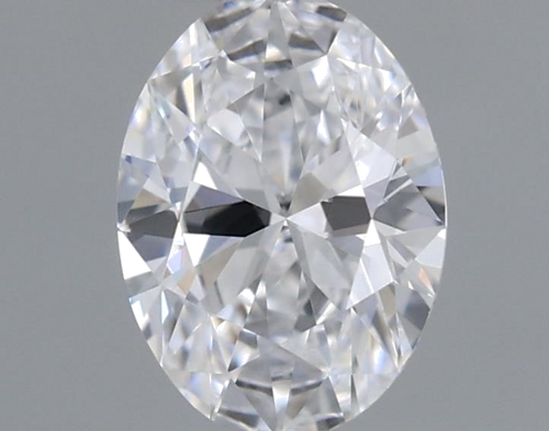 0.32 carat D-VVS2 Natūralus Oval Deimantas (1)
