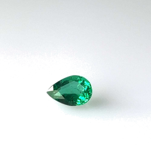 0.72 carat GREEN Smaragdas (1)