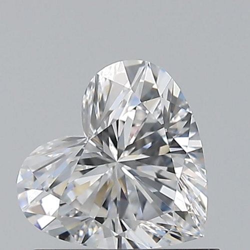 0.7 carat E-VVS2 Natūralus Heart Deimantas (1)