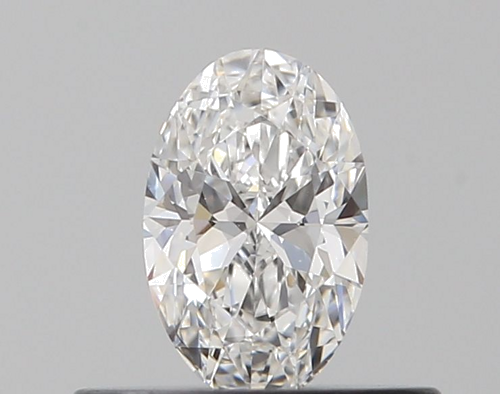 0.31 carat E-VS1 Natūralus Oval Deimantas (1)
