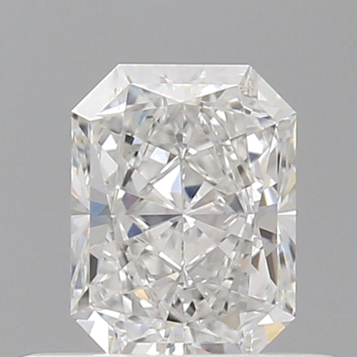 0.5 carat E-VVS2 Natūralus Radiant Deimantas (1)