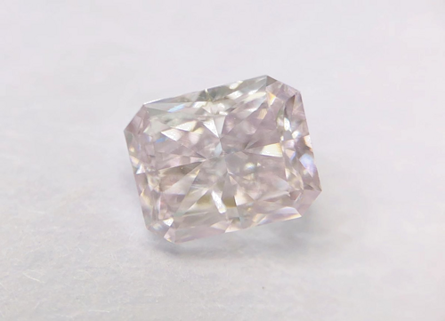 0.27 carat Fancy Light Pink-SI2 Natūralus Radiant Deimantas (1)