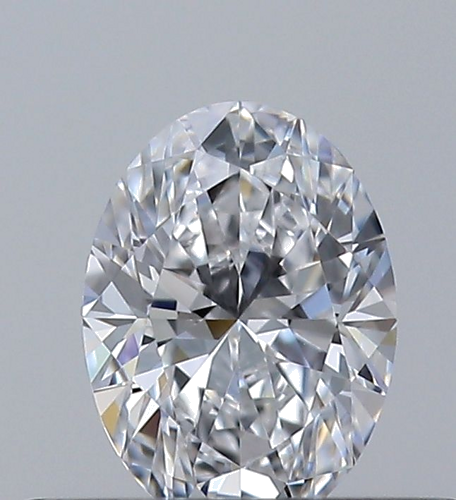 0.32 carat D-VVS1 Natūralus Oval Deimantas (1)