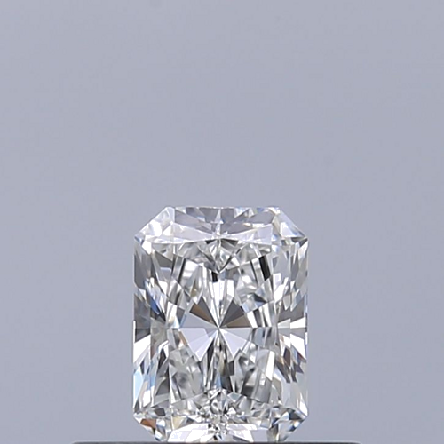 0.32 carat E-VVS1 Natūralus Radiant Deimantas (1)