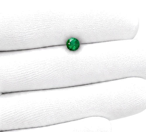 0.63 carat GREEN Round Smaragdas (1)