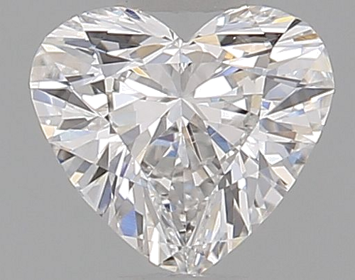 0.28 carat E-VVS1 Natūralus Heart Deimantas (1)