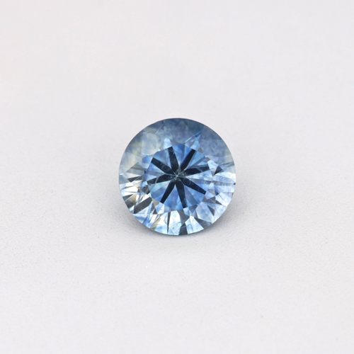 0.63 carat BLUE Round Safyras (1)