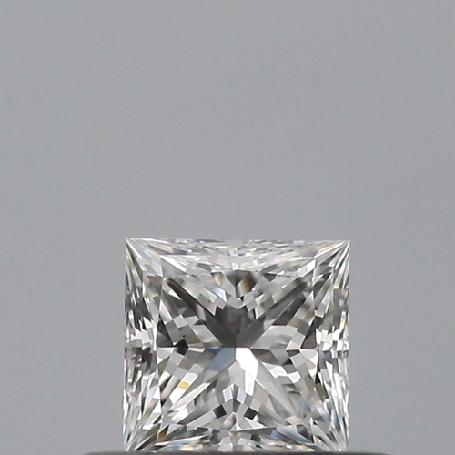 0.32 carat E-VS1 Natūralus Princess Deimantas (1)