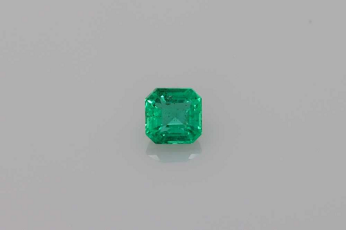 0.27 carat GREEN Asscher Smaragdas (1)