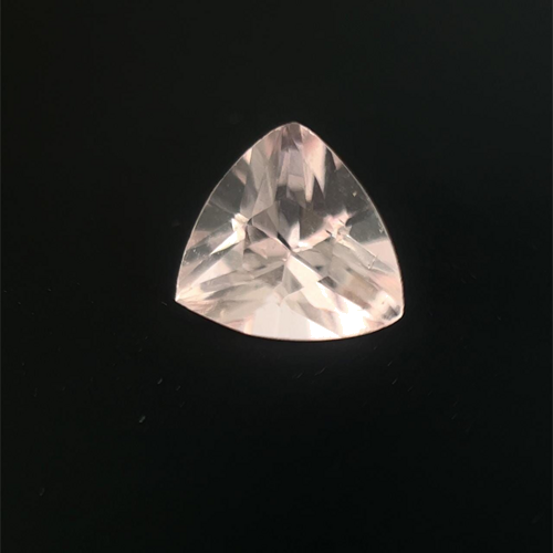 0.6 carat PINK Trilliant Morganite (1)