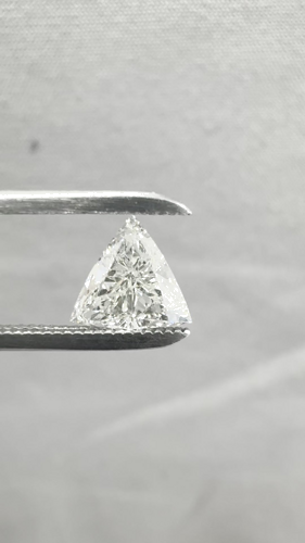 0.51 carat I-SI1 Natūralus Triangular Deimantas (1)