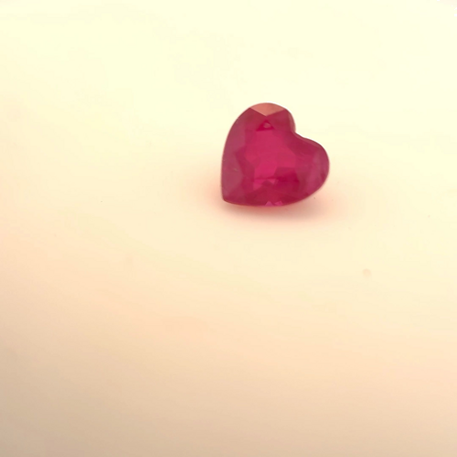 0.45 carat RED Heart Rubinas (1)