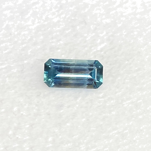 0.35 carat GREEN Emerald Safyras (1)