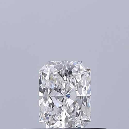 0.3 carat D-VVS1 Natūralus Radiant Deimantas (1)