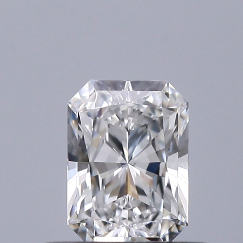 0.42 carat E-VVS1 Natūralus Radiant Deimantas (1)